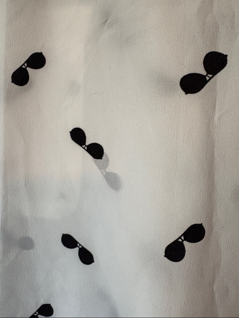Karl Lagerfeld Silky White Shirt with Black Sunglass Motif Size Medium - Picture 5 of 7